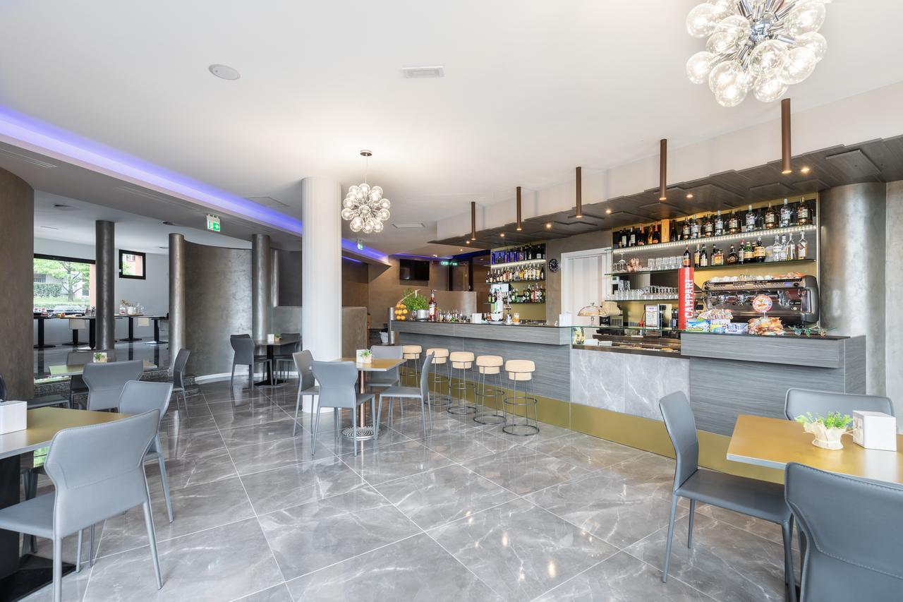 Lake Como Golf Hotel Figino Serenza Buitenkant foto